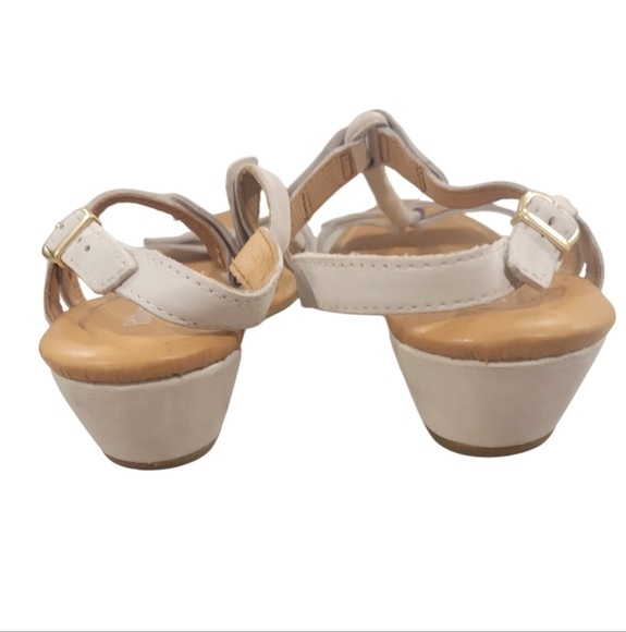 Born Women's Tan and Cream Sandals - Picture 2 of 3